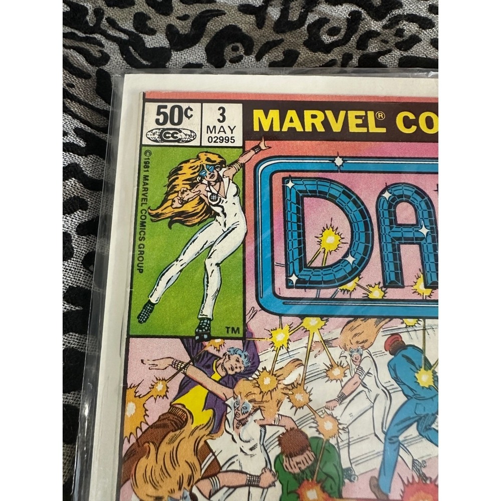 VTG Marvel comic DAZZLER Lot of 5 comic books! Vintage superhero! - Picture 10 of 13